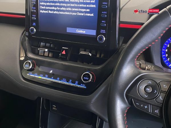 2022-Toyota-Corolla-Cross-18-GR-S image:12