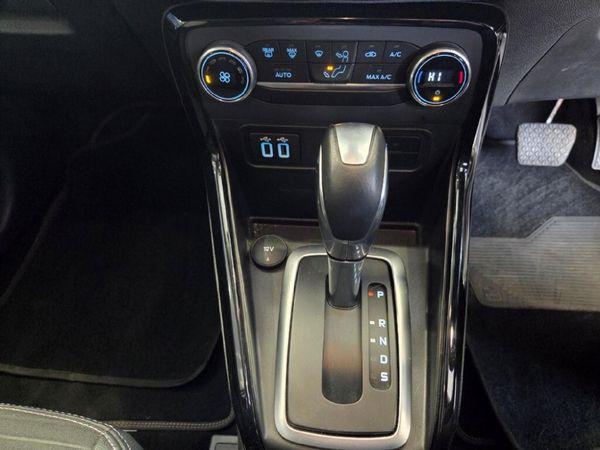 2021-Ford-EcoSport-10-EcoBoost-Titanium-Auto image:14