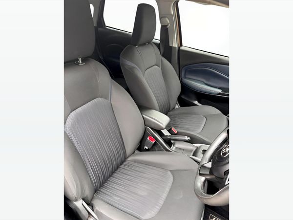2024-Toyota-Starlet-15-XR-Auto image:17
