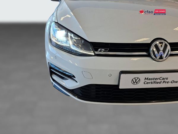 2018-Volkswagen-Golf-VII-20-TDI-Comfortline-Auto image:13