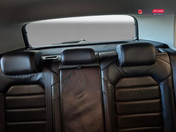 2018-Volkswagen-Golf-VII-20-TDI-Comfortline-Auto image:20