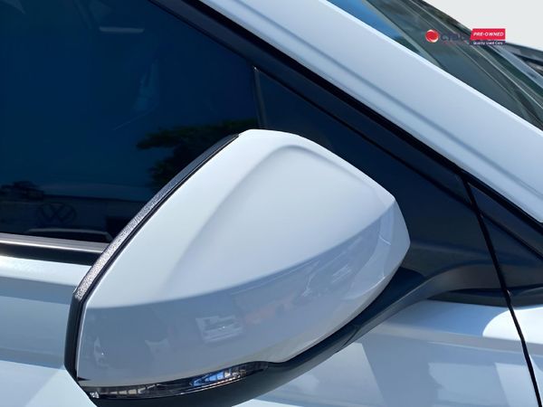 2025-Volkswagen-Polo-10-TSI image:4