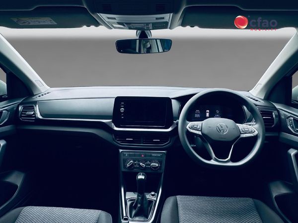 2026-Volkswagen-T-Cross-10-TSI image:8