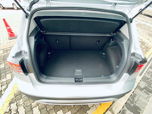 2025-Volkswagen-T-Cross-10-TSI-Auto image:10