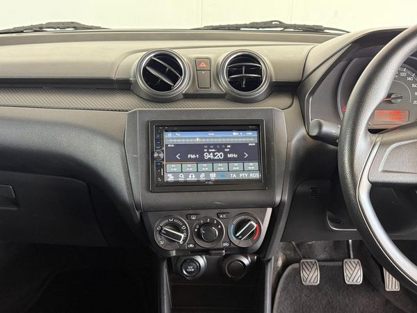 2022-Suzuki-Swift-12-GA image:14