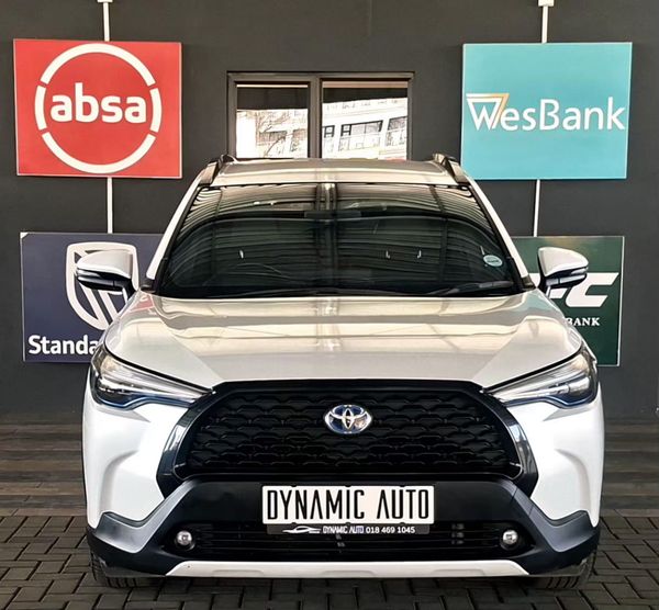 2021-Toyota-Corolla-Cross-18-XS-Hybrid image:1