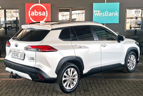 2021-Toyota-Corolla-Cross-18-XS-Hybrid image:7