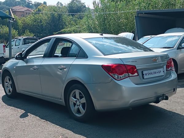 2012-Chevrolet-Cruze-16-L image:5