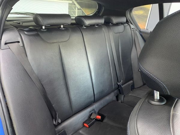2017-BMW-1-Series-M140i-5-dr-Auto image:12