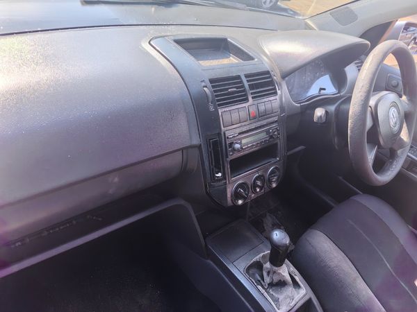 2006-Volkswagen-Polo-16-Polo-Pujwa image:5