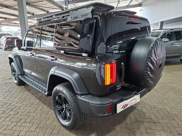 2025-GWM-Tank-300-24TD-Super-Luxury-4x4-Auto image:5