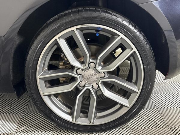 2016-Audi-A3-3-dr-14-TFSI-S-Auto image:5