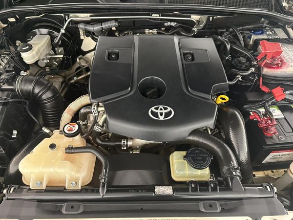 2019-Toyota-Fortuner-28-GD-6-4x4-Auto image:10