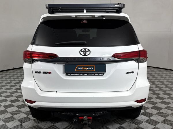 2019-Toyota-Fortuner-28-GD-6-4x4-Auto image:14