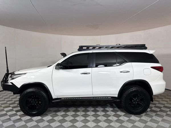 2019-Toyota-Fortuner-28-GD-6-4x4-Auto image:15