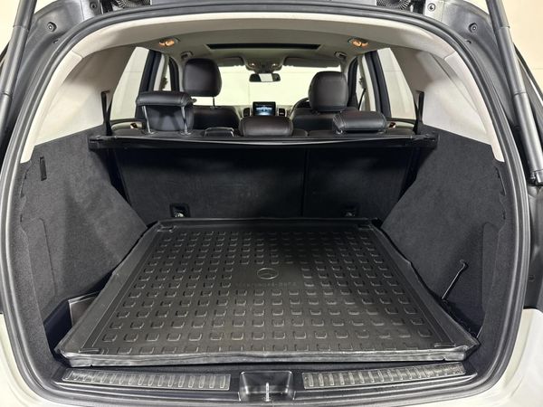 2017-Mercedes-Benz-GLE-250d-4Matic image:11