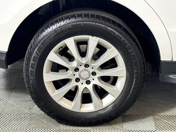 2017-Mercedes-Benz-GLE-250d-4Matic image:7