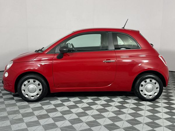 2013-Fiat-500-12 image:16