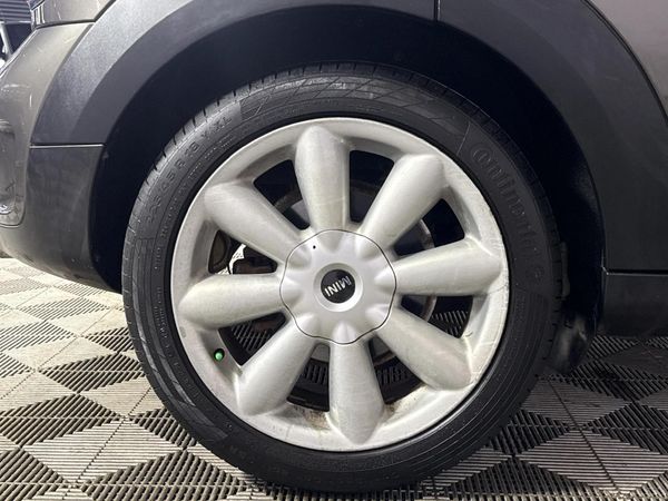 2012-MINI-Countryman-Cooper-S-Auto image:7