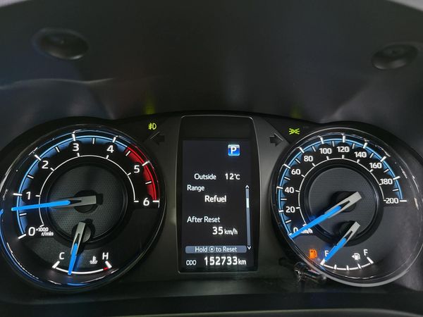 2022-Toyota-Hilux-28-GD-6-Raised-Body-Legend-RS-4x4-Auto-Double-Cab image:2