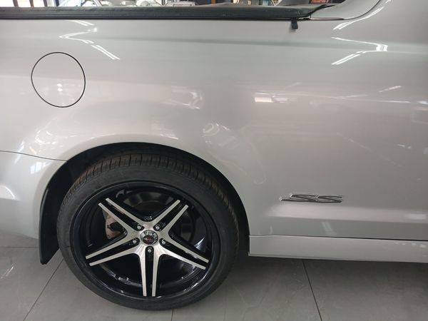 2009-Chevrolet-Lumina-60-SS-Ute-Auto image:9