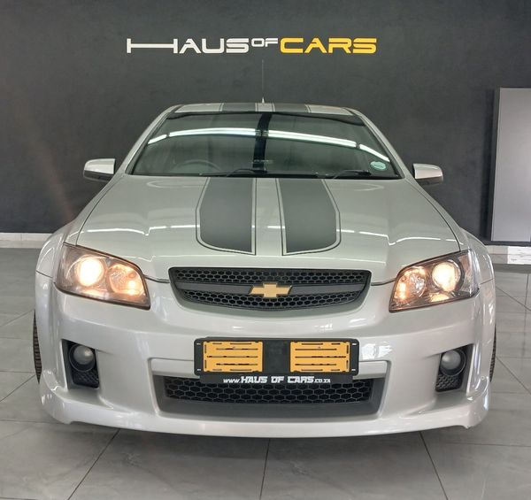2009-Chevrolet-Lumina-60-SS-Ute-Auto image:1
