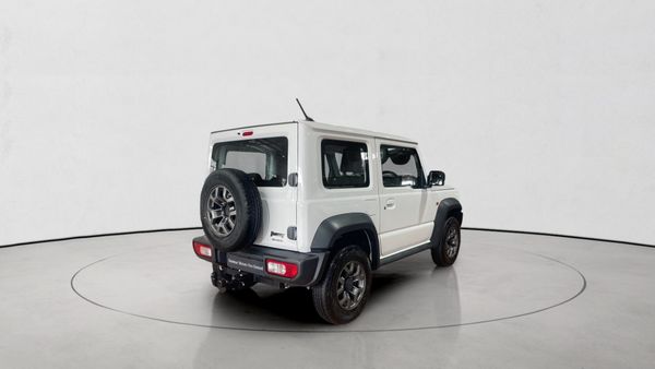 2022-Suzuki-Jimny-15-GLX image:6