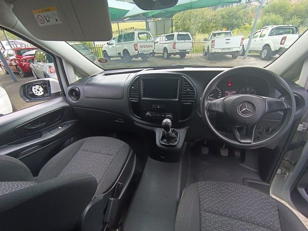 2023-Mercedes-Benz-Vito-111-16-CDI-Panel-Van image:13
