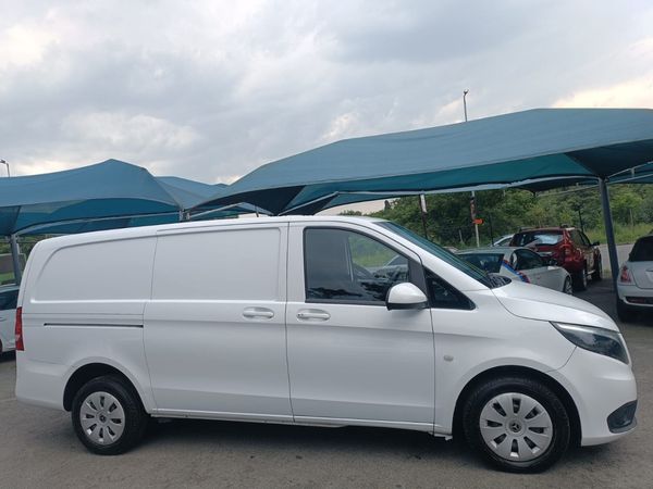 2023-Mercedes-Benz-Vito-111-16-CDI-Panel-Van image:2