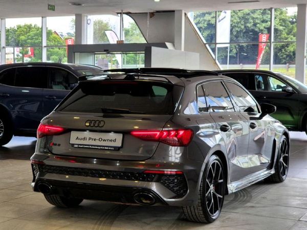 2024-Audi-RS3-Sportback-Quattro-Auto image:6