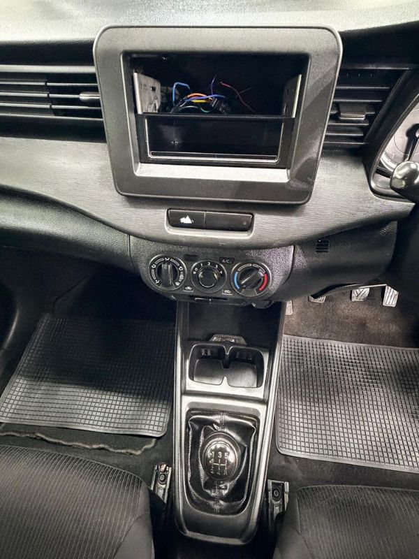 2024-Suzuki-Ertiga-15-GA image:8