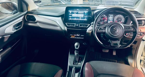 2024-Suzuki-Fronx-15-GLX-Auto image:5