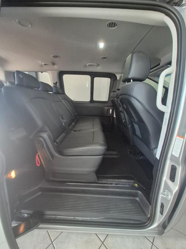2025-Hyundai-Staria-22d-Elite-Auto image:10