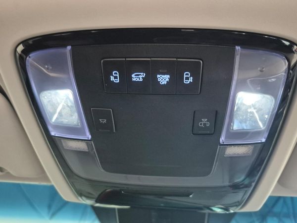 2025-Hyundai-Staria-22d-Elite-Auto image:24