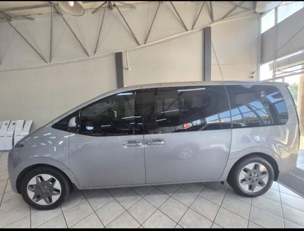 2025-Hyundai-Staria-22d-Elite-Auto image:4