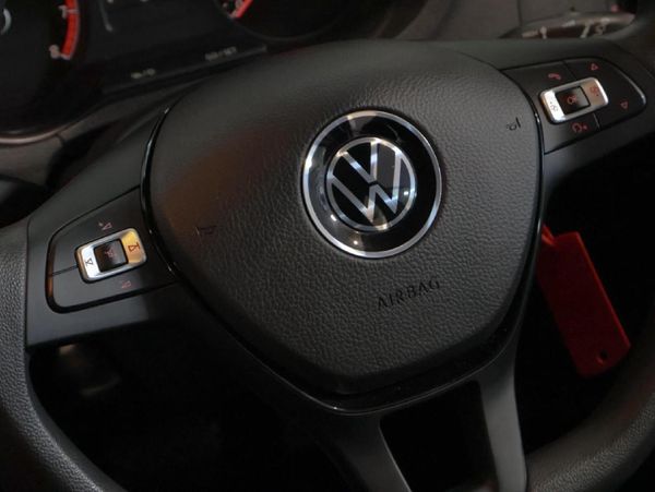 2023-Volkswagen-Polo-Vivo-16-Comfortline-Auto-5-dr image:9