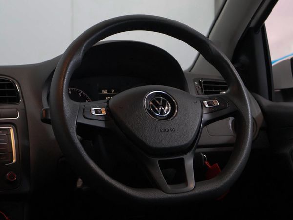 2023-Volkswagen-Polo-Vivo-16-Comfortline-Auto-5-dr image:10