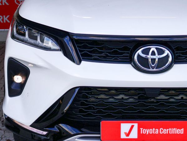 2025-Toyota-Fortuner-28-GD-6-RB-Auto image:4