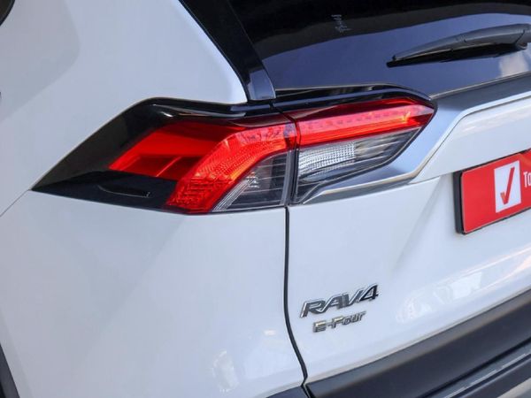 2023-Toyota-RAV4-25-VX-Hybrid-CVT-E-Four image:10