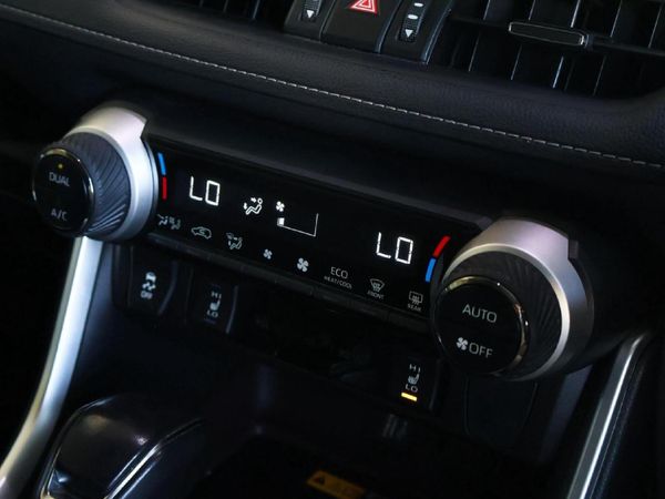 2023-Toyota-RAV4-25-VX-Hybrid-CVT-E-Four image:17