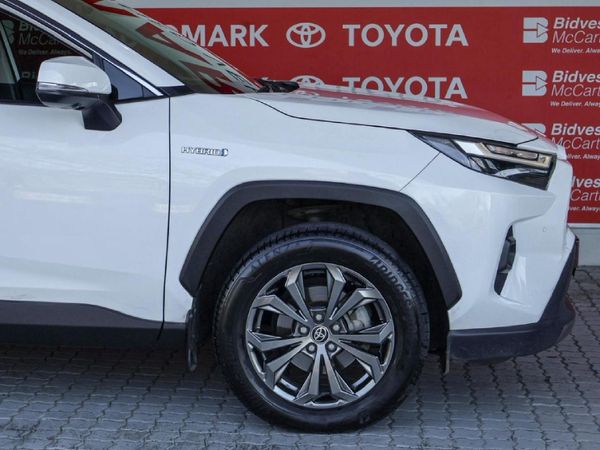 2023-Toyota-RAV4-25-VX-Hybrid-CVT-E-Four image:7