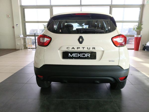 2017-Renault-Captur-900T-Expression-66kW image:4