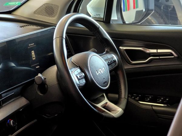 2023-Kia-Sportage-16-T-GDI-LX-Auto image:15