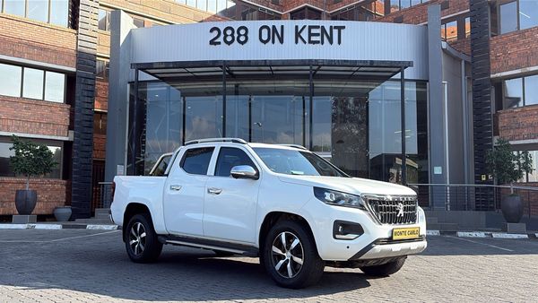 2023-Peugeot-Landtrek-19D-4Action-4x4-Double-Cab-Auto image:4