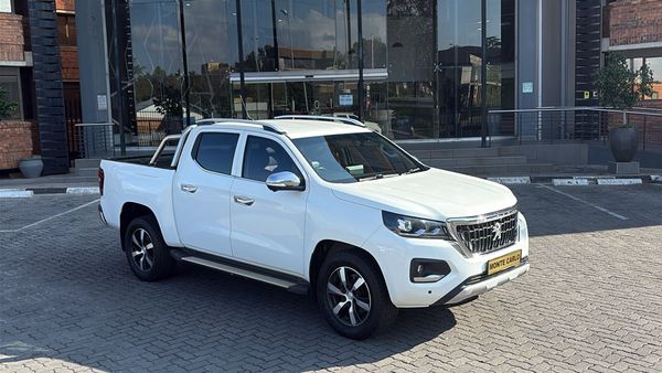 2023-Peugeot-Landtrek-19D-4Action-4x4-Double-Cab-Auto image:5