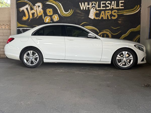 2016-Mercedes-Benz-C-Class-C180-Avantgarde-Auto-FSH-WITH-AGENTS image:2