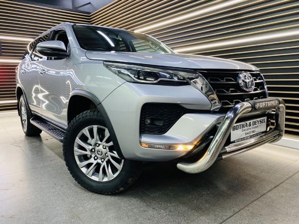 2021-Toyota-Fortuner-28-GD-6-Raised-Body-Auto image:14