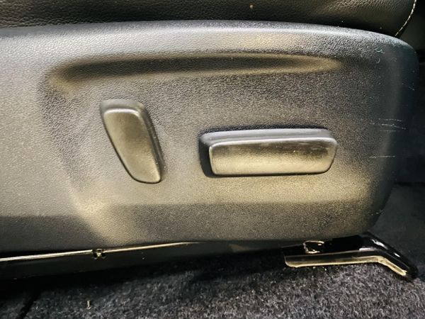 2021-Toyota-Fortuner-28-GD-6-Raised-Body-Auto image:17