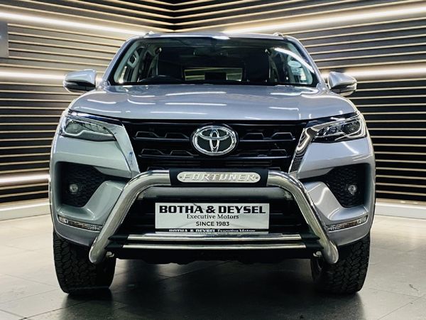 2021-Toyota-Fortuner-28-GD-6-Raised-Body-Auto image:1