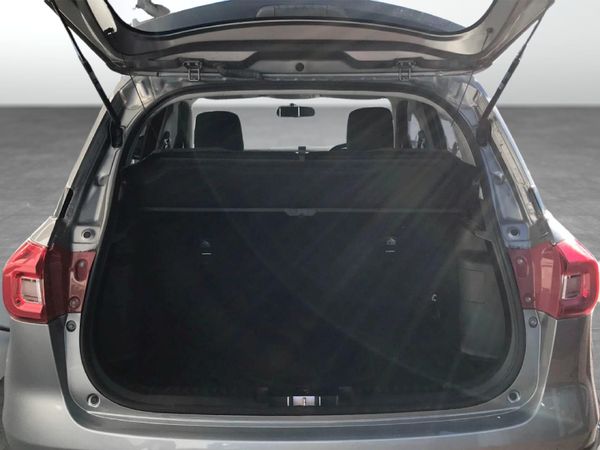 2022-Toyota-Urban-Cruiser-15-Xi image:15